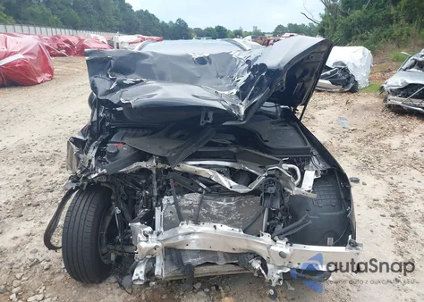 2022 Mercedes-Benz Glc 300 4Matic Suv z USA, uszkodzony, nr VIN W1N0G8EB5NV353664